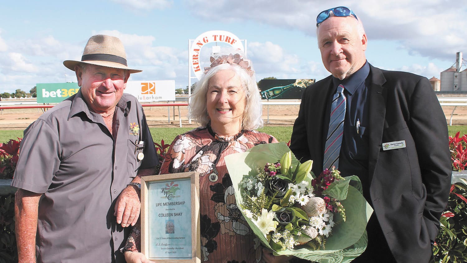 Volunteer Awarded