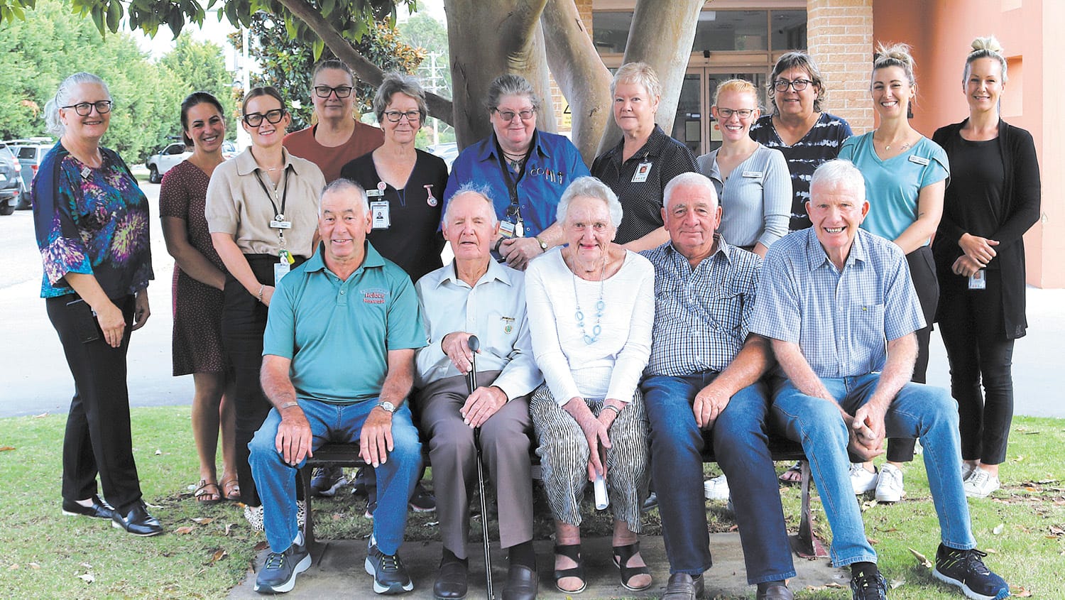 Bowls Funds Rolled on to Hospital