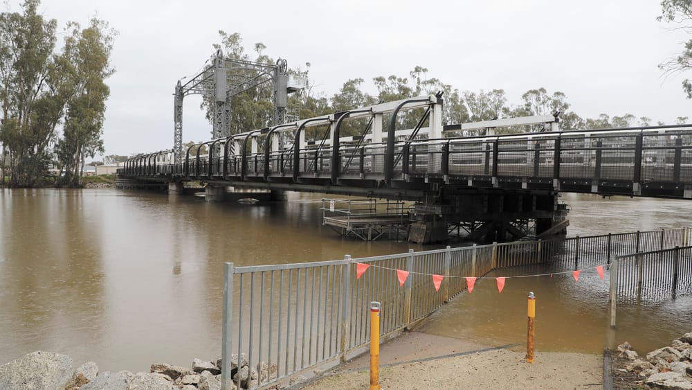 Governments Ignore Levee Pleas post image