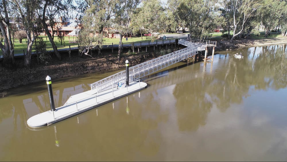 Pontoon Open post image