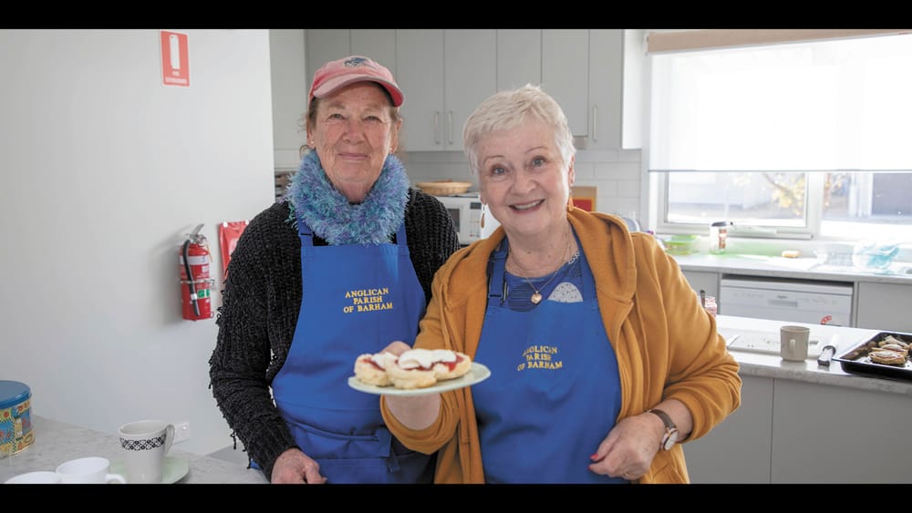 Heavenly Cakes, Crafts and Cards post image