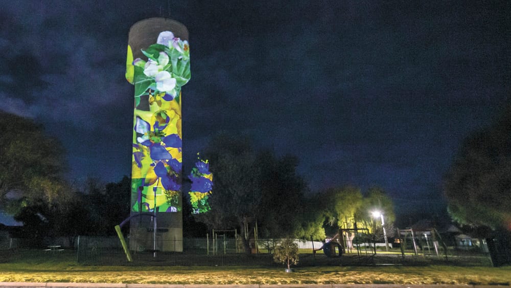 Kerang Lights up post image