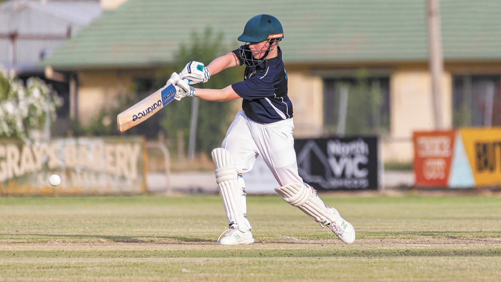 Murray Raiders two runs in front post image