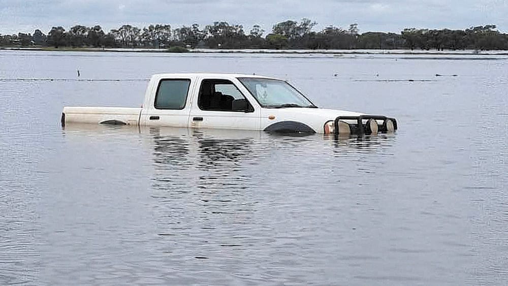 "Nah, it won’t start – you’ve flooded it..." post image