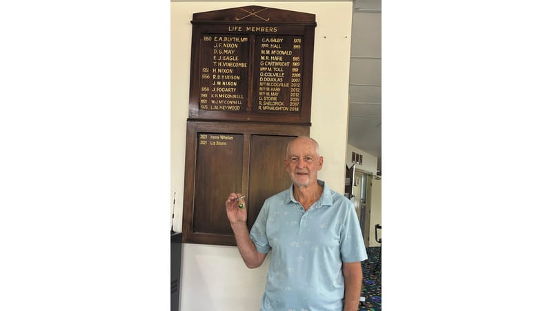 cluBarham Golf Club inducts new Life Member post image